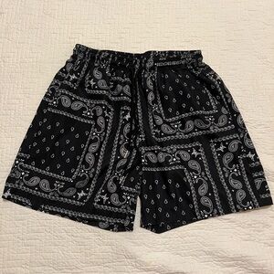 Manfinity Black Bandana Drawstring Shorts Size M